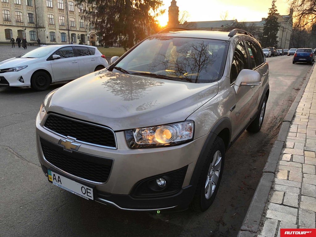 Chevrolet Captiva 2,4 4WD 2013 года за 455 314 грн в Киеве