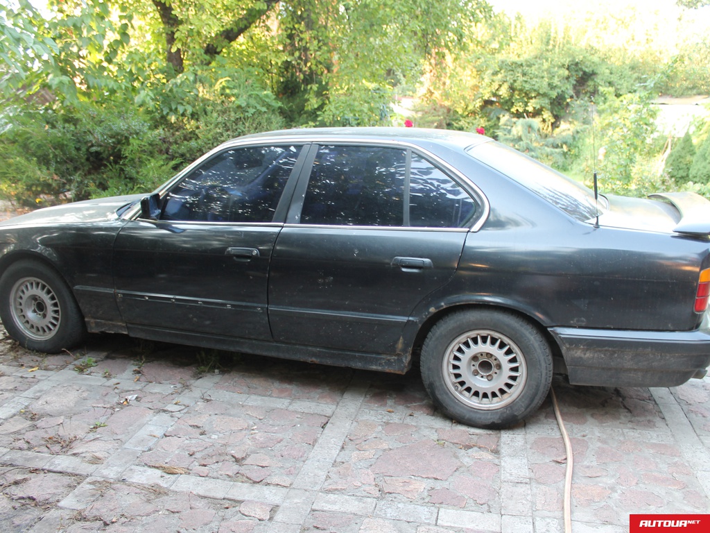 BMW 520i  1990 года за 77 245 грн в Киеве