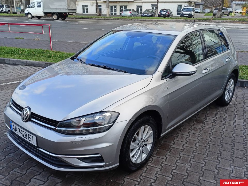 Volkswagen Golf 1.4 2019 года за 372 132 грн в Киеве