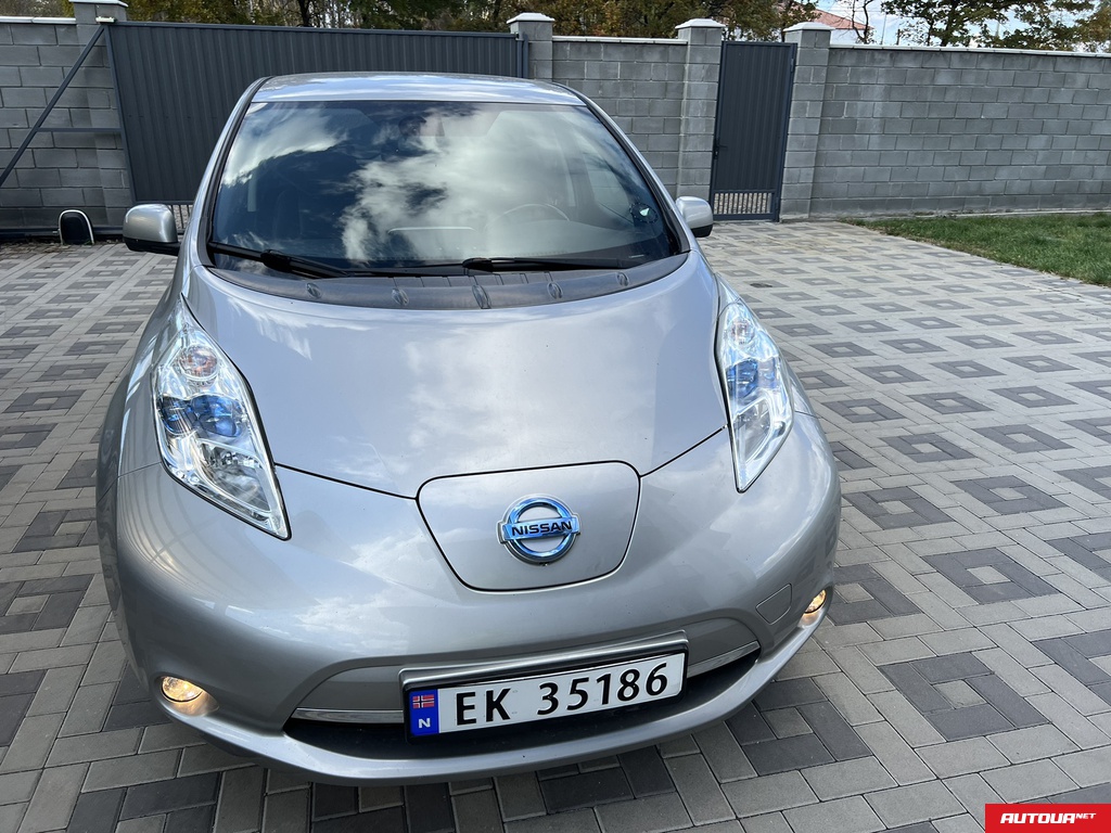 Nissan Leaf Техна 2015 года за 284 958 грн в Киеве